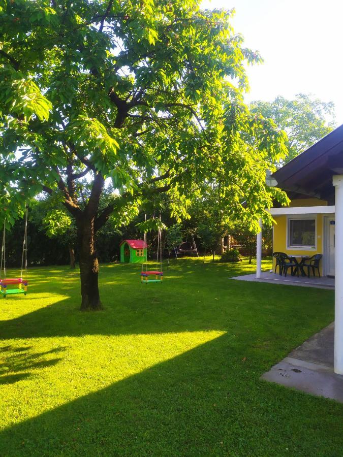 Soba Milica Hotel Palić Buitenkant foto