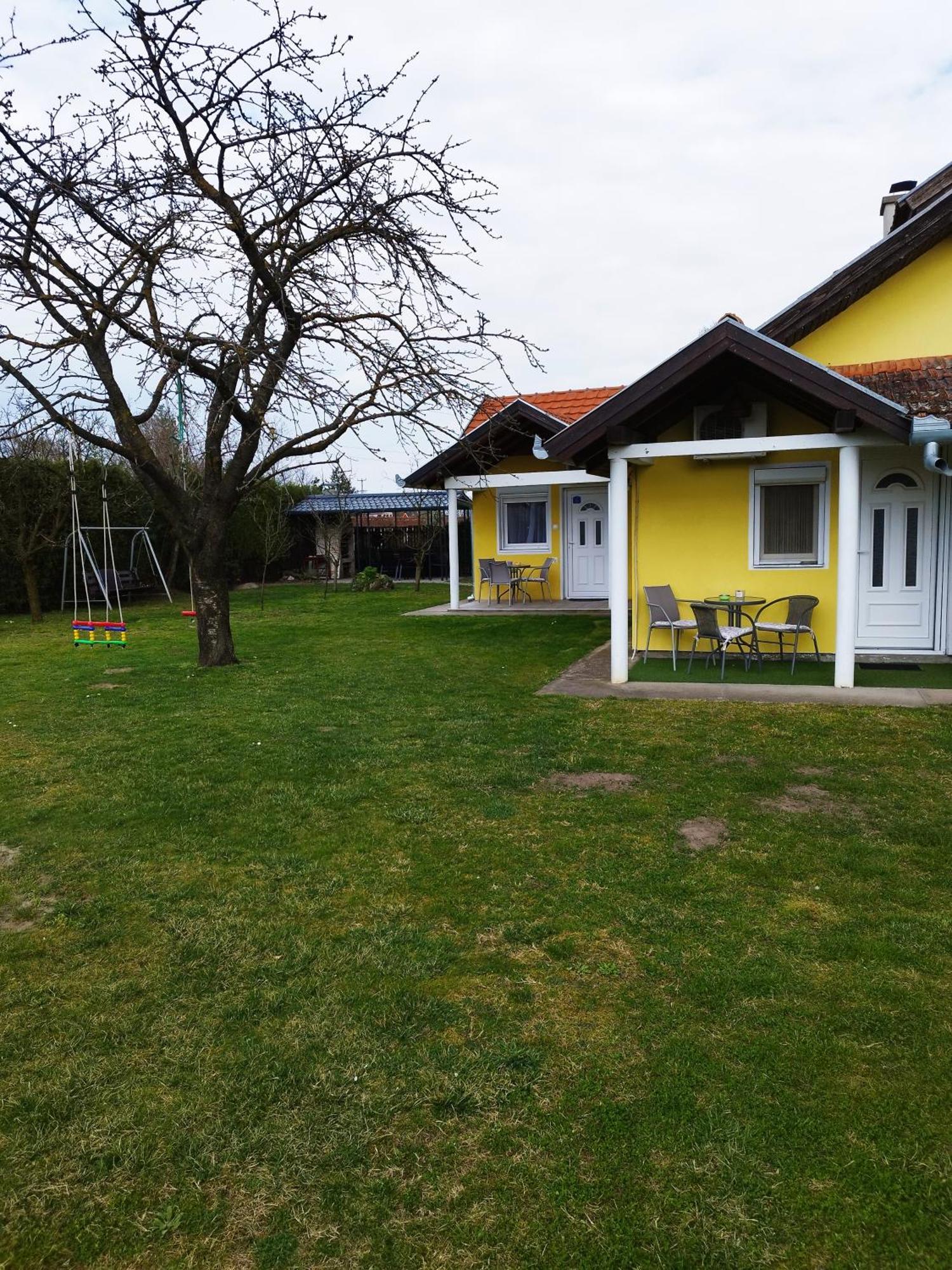 Soba Milica Hotel Palić Buitenkant foto