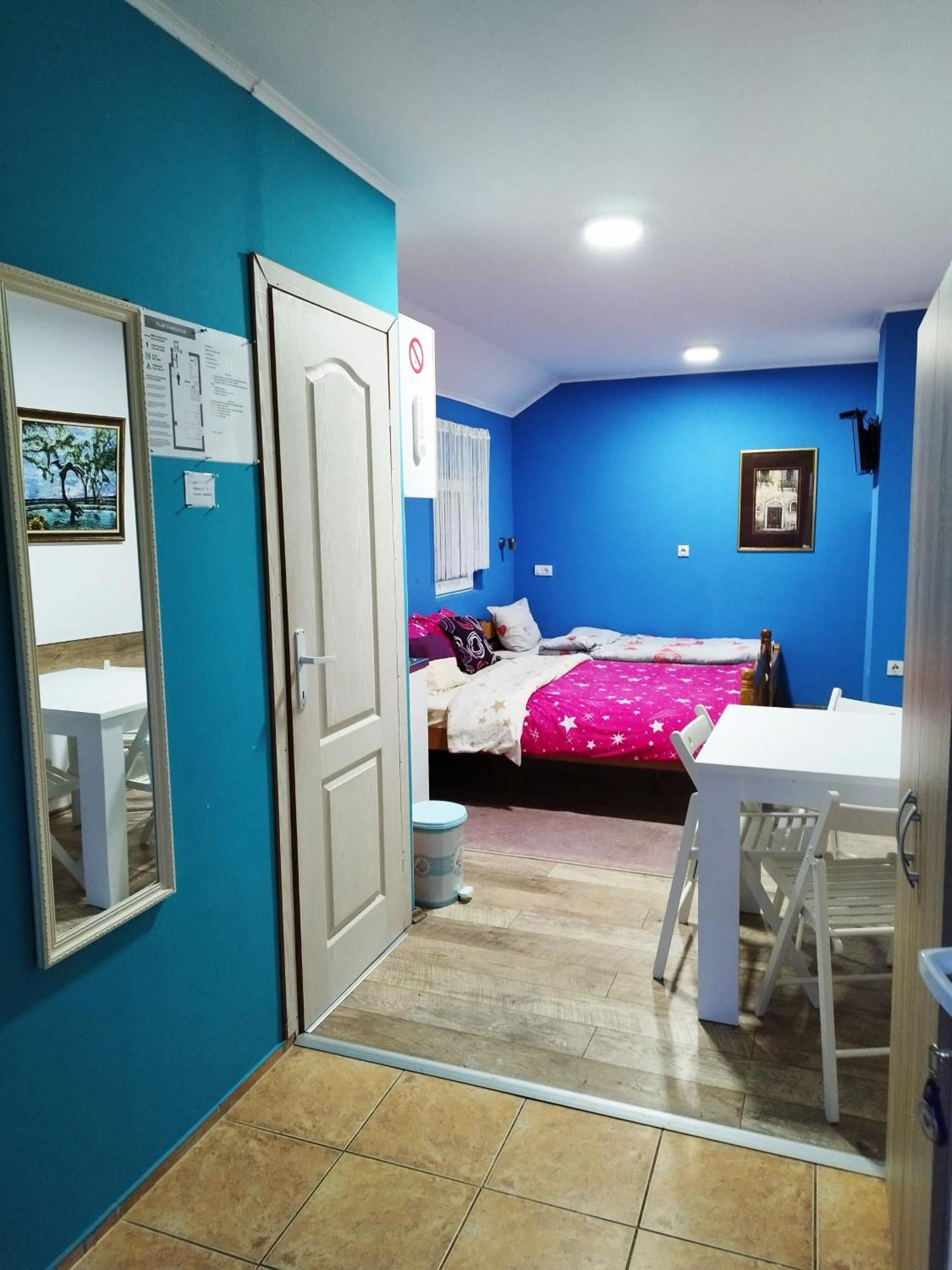 Soba Milica Hotel Palić Buitenkant foto
